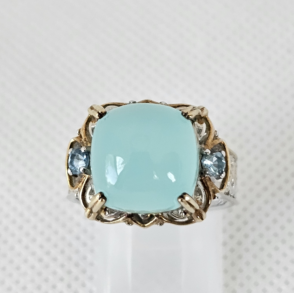 Genuine Gems en Vogue Cushion Chalcedony & Swiss Blue Topaz Ring Sz 8!